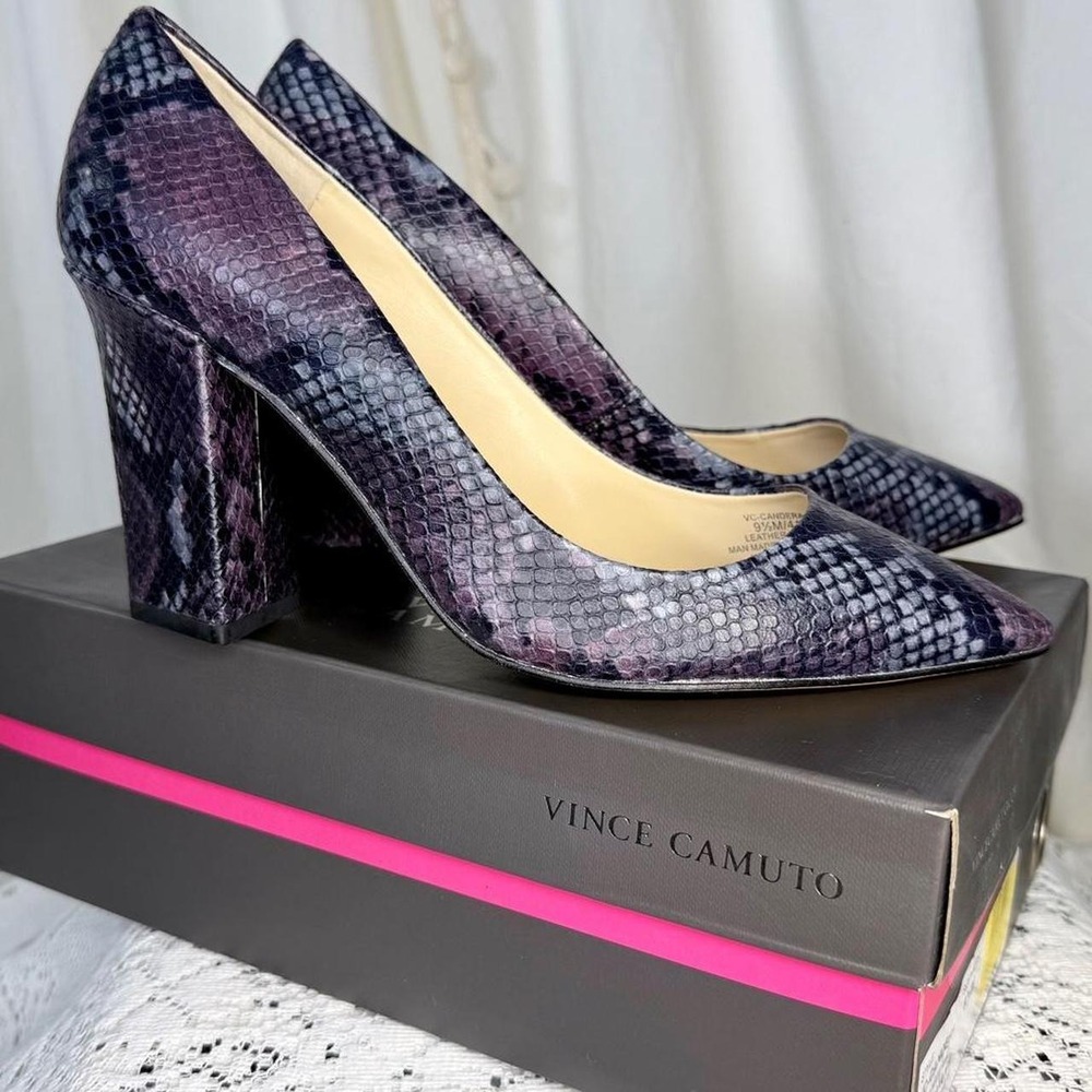Vince Camuto Candera Purple Snakeskin Print Block Heel Pumps Size 9.5M New